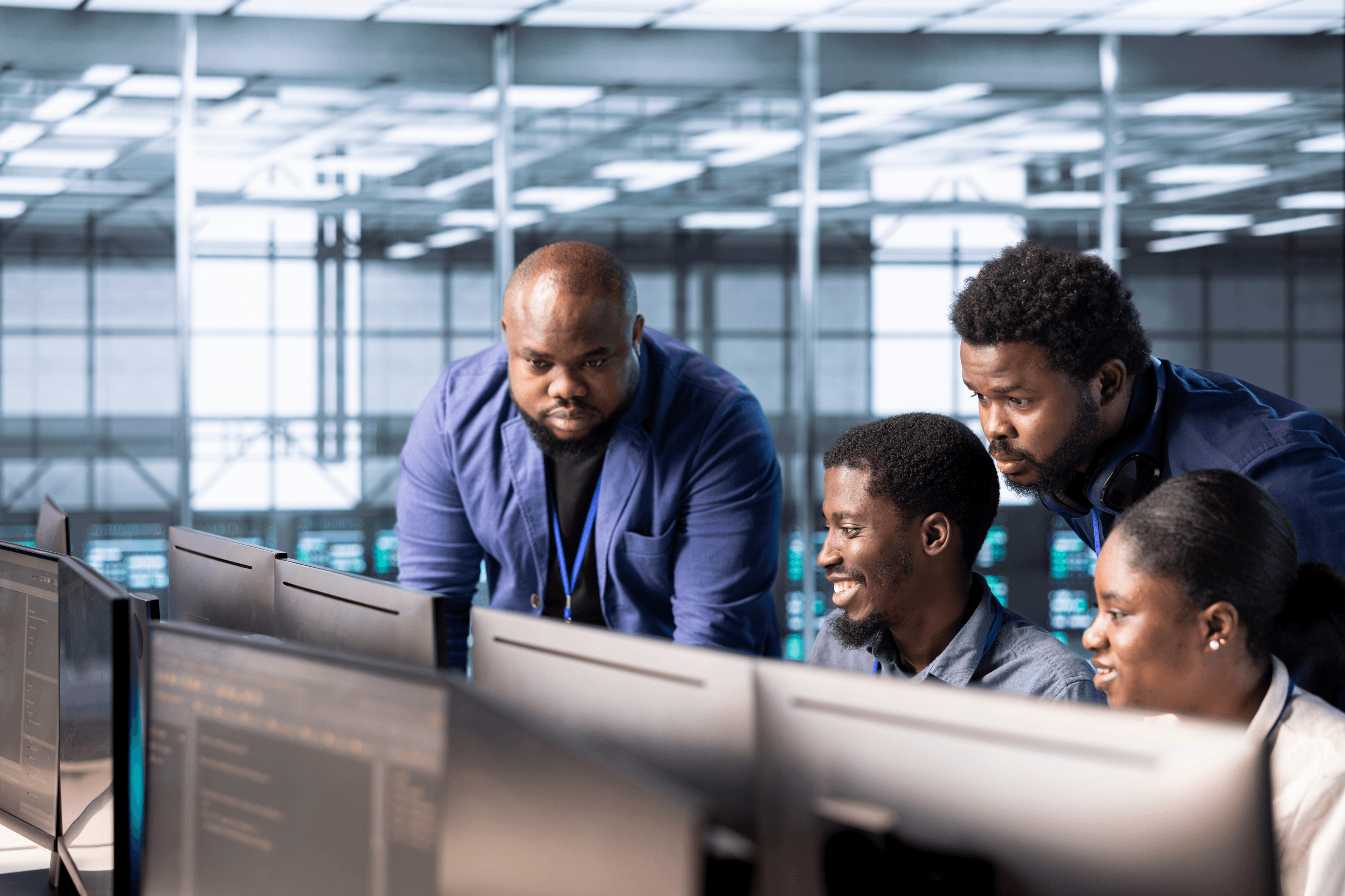 Équipe ENICE AUTO au travail